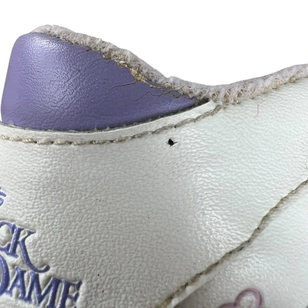 VTG Disney The Hunchback of Notre Dame Esmeralda Baby Shoes Pink Purple FLAWS